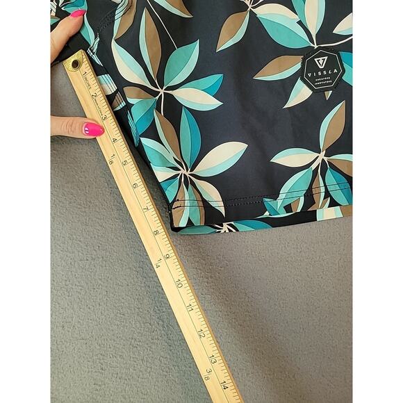 Vissla Montra Tropical Print Swim Trunks Men’s Size 30 Surf Boardshorts EUC - Picture 8 of 8